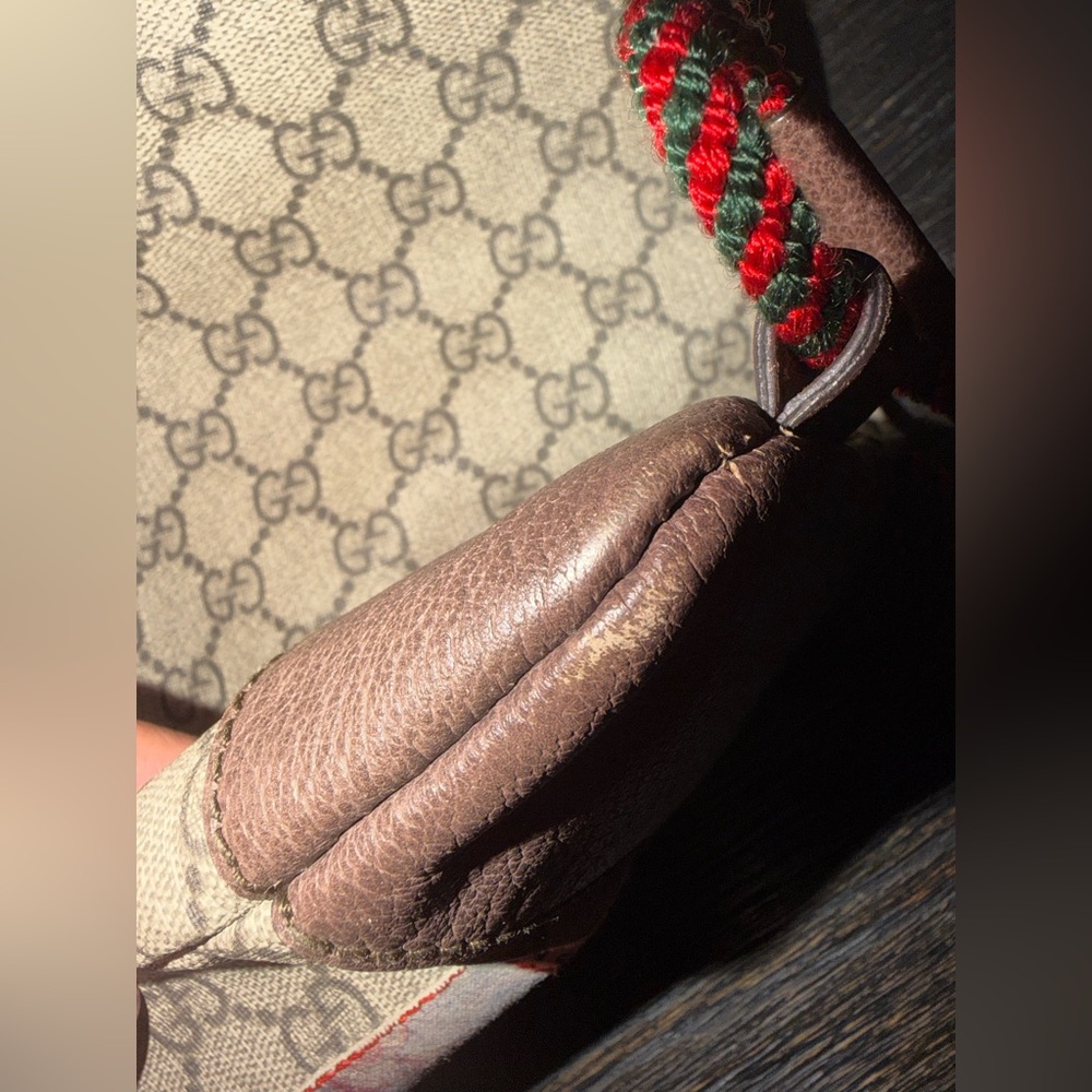 Gucci GG Supreme Courier -Gucci Backpack - Picture 7 of 10